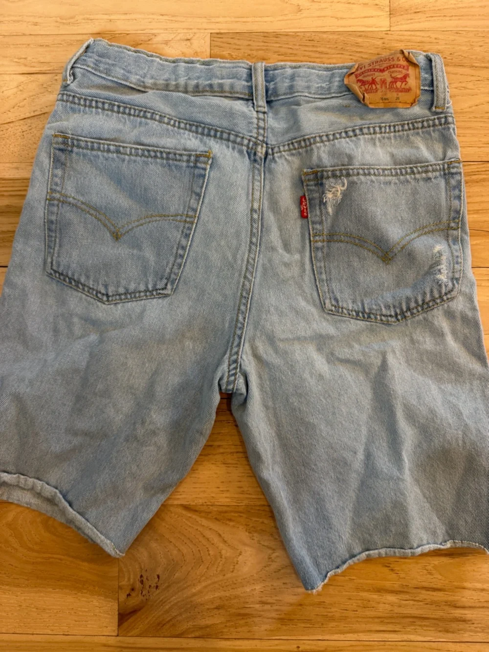 Levi’s girls size 16 shorts